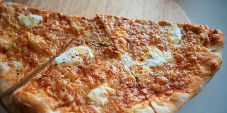 Chrumkavá pizza so sebou