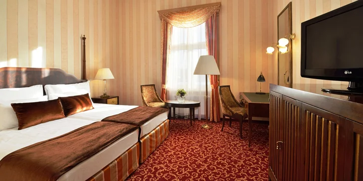 Relaxačný wellness pobyt v luxusnom hoteli v centre Budapešti s polpenziou