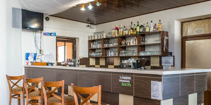 Pizza podľa vlastného výberu zo 17 druhov