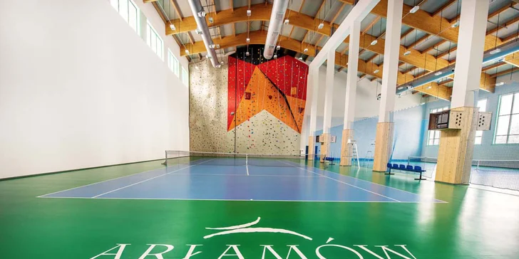 Pobyt v lone panenskej prírody v luxusnom hoteli s 3-poschodovým wellness & spa a s lákavými atrakciami pre celú rodinu