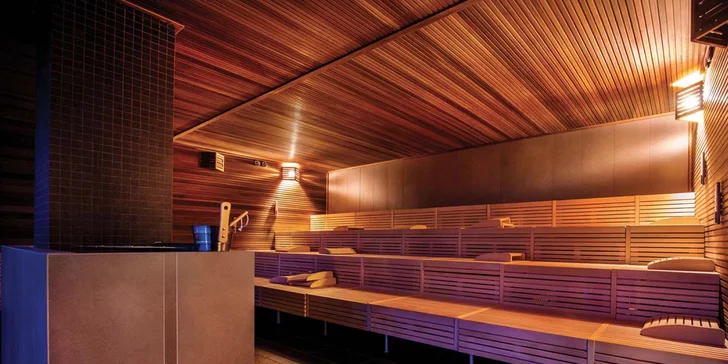 Pobyt v lone panenskej prírody v luxusnom hoteli s 3-poschodovým wellness & spa a s lákavými atrakciami pre celú rodinu
