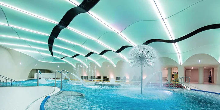 Pobyt v lone prírody v 4* hoteli s 3-poschodovým wellness & spa a atrakciami pre celú rodinu