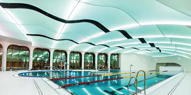 Pobyt v lone panenskej prírody v luxusnom hoteli s 3-poschodovým wellness & spa a s lákavými atrakciami pre celú rodinu