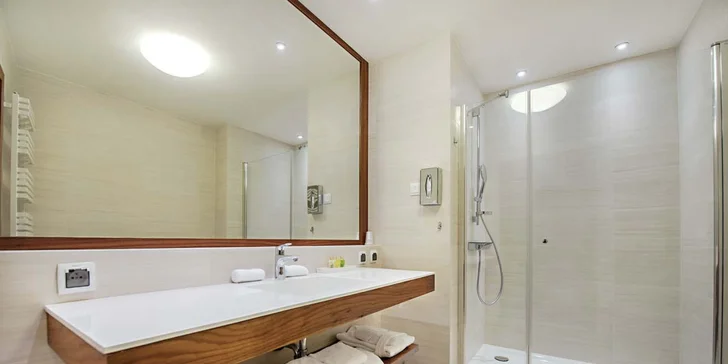 Pobyt v lone prírody v 4* hoteli s 3-poschodovým wellness & spa a atrakciami pre celú rodinu