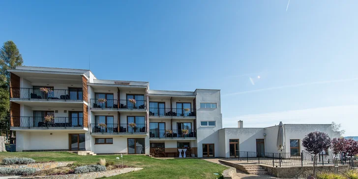 Trojchodové kačacie hody v Garden Hotel Domaša*** pre dve osoby