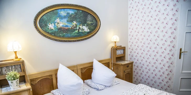 Romantika v Kroměříži s degustáciou vína a odpočinkom v saune