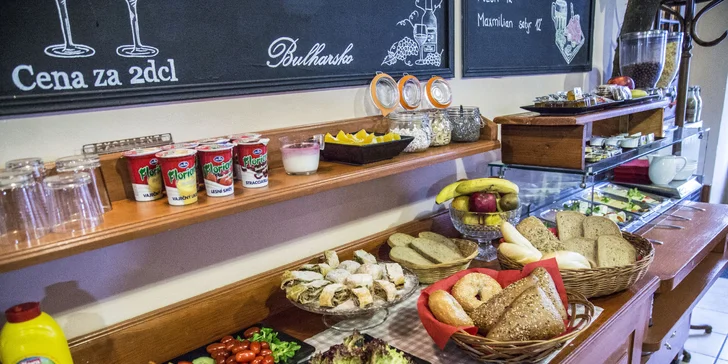 Romantika v Kroměříži s degustáciou vína a odpočinkom v saune