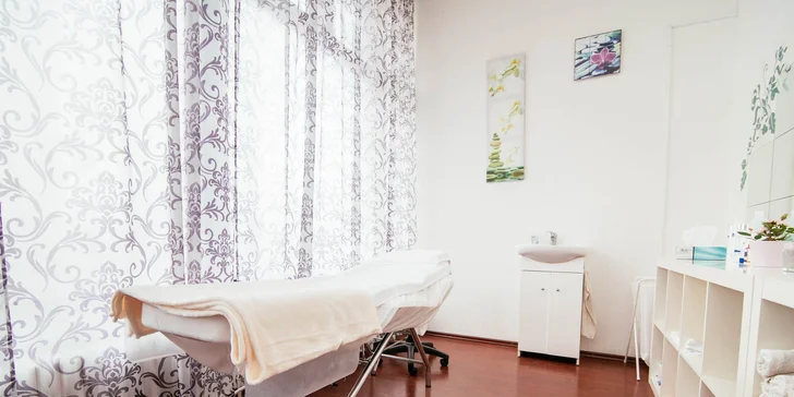 Kvalitné kozmetické služby a ošetrenia pleti v salóne Clarity