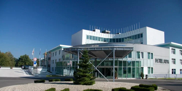 Nezabudnuteľný relax na Morave: neobmedzený wellness, polpenzia aj výlety!