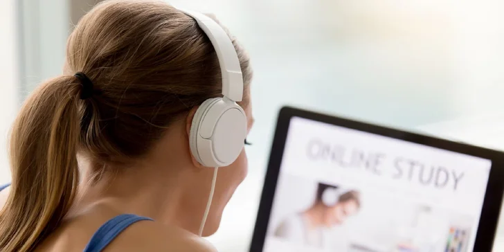 Dobrodružné konverzačné jazykové hodiny cez Skype