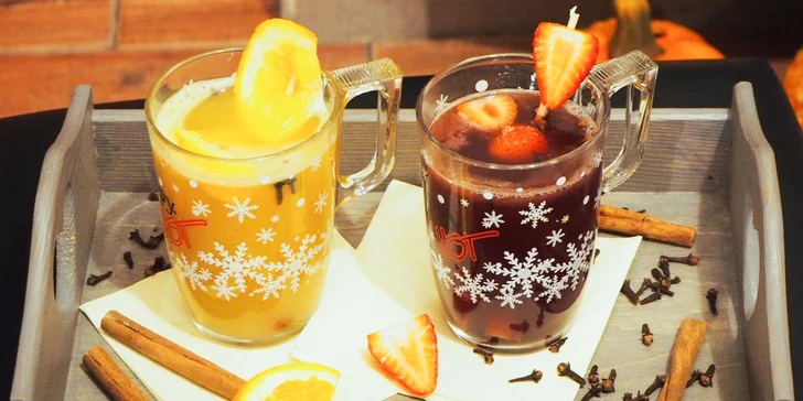 Horúci punč, varené víno alebo hot apple v Spezax Caffe
