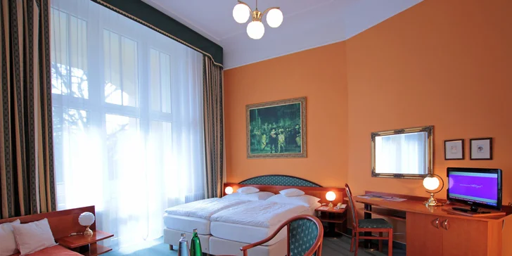 Mariánské Lázně pre 2 osoby: pobyt s polpenziou, wellness procedúrami aj bazénom