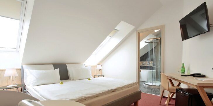 Romantika v Prahe: 4 * hotel s dizajnovými izbami, raňajky a relax vo wellness