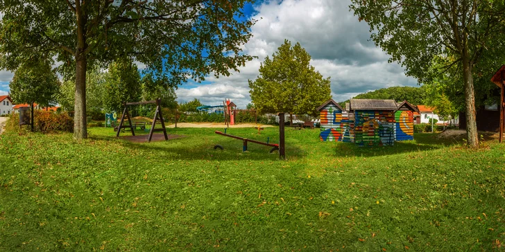 Rodinná dovolenka s polpenziou v apartmánovom resorte Villapark