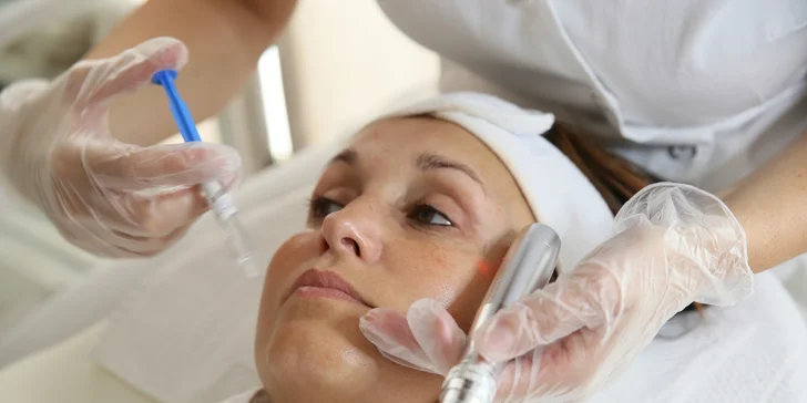 Účinný chemický peeling, hĺbkové čistenie či mezoterapia tváre