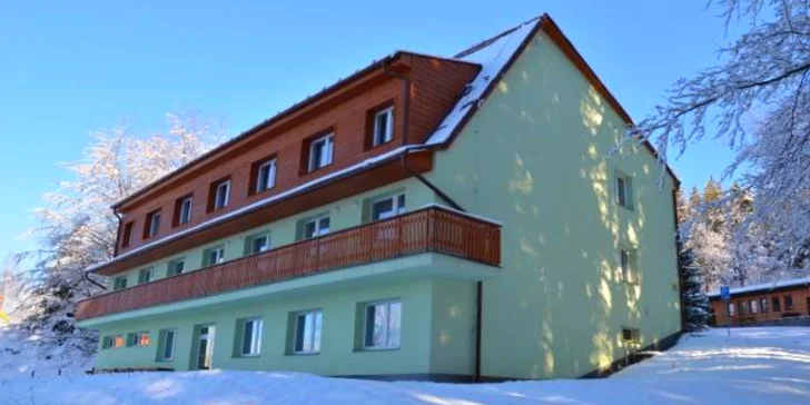 Do Beskýd na víkend: 4-chodová večera s bio hovädzími steakmi, sauna i lyžovanie