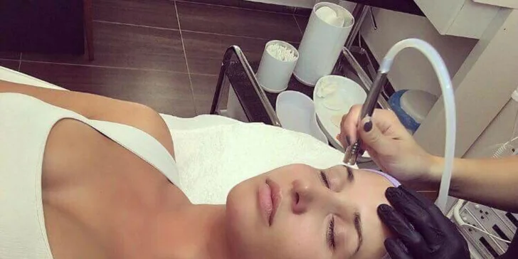 3 balíčky kvalitných ošetrení pleti v salóne DianaBeauty