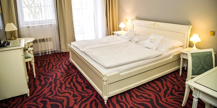 Relax v romantických Ledniciach – polpenzia aj privátny wellness