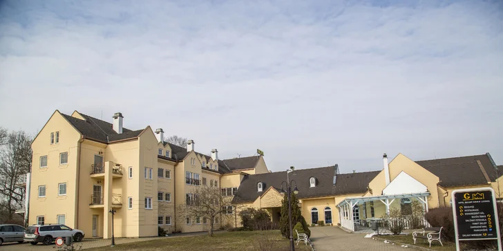 Relax v romantických Ledniciach – polpenzia aj privátny wellness