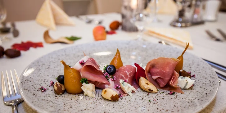 Zimné degustačné menu a wellness pre dvoch