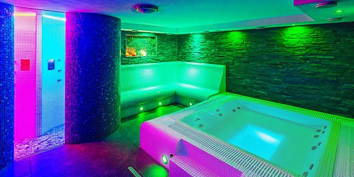 Romantika v Beskydoch: 2-3 dni s privátnym wellness a večerou pri sviečkach