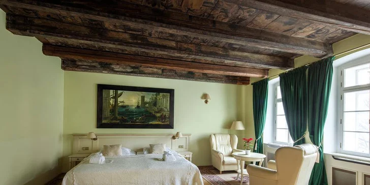 Pobyt s raňajkami v Tyn Yard Residence**** 150 m od Staromestského námestia