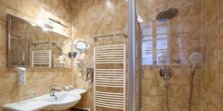 Pobyt s raňajkami v Tyn Yard Residence**** 150 m od Staromestského námestia