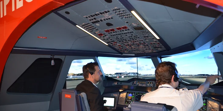 Staňte sa pilotom Airbusu A380: Simulátor najväčšieho dopravného lietadla