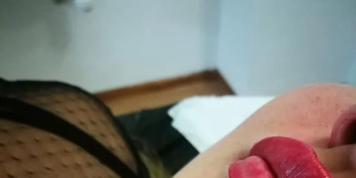 Darčekový poukaz na kadernícke služby a permanentný make-up