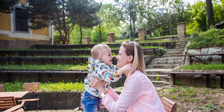 Rodinný pobyt s 2 deťmi do 10 rokov zdarma s polpenziou a wellness