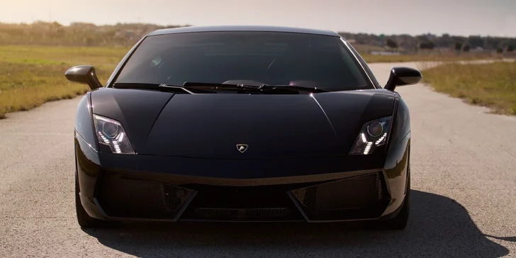 Zážitkové jazdy na Ferrari, Lamborghini či Mercedes Benz