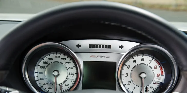 Zážitkové jazdy na Ferrari, Lamborghini či Mercedes Benz