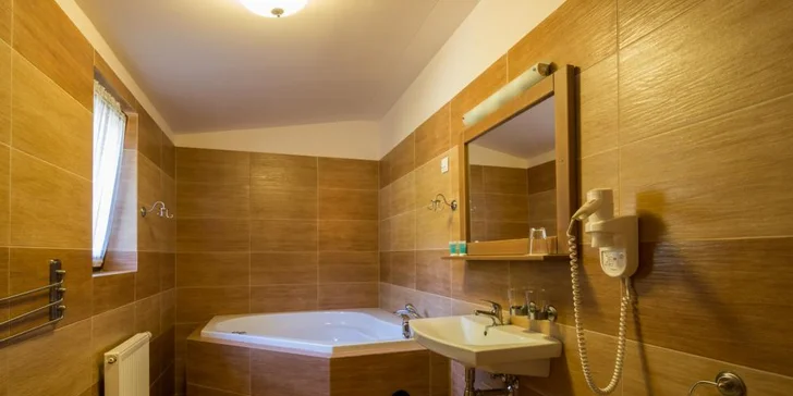 Resort Ondrášův Dvůr**** v srdci Beskýd s unikátnym horským Wellness a Thermal parkom + novou atrakciou TROPICLAND