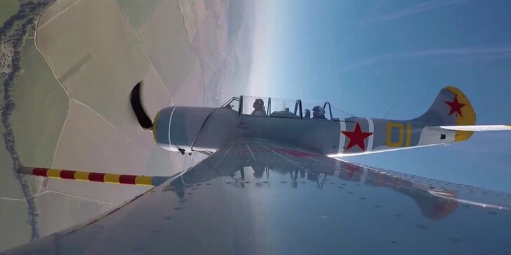Úchvatný akrobatický let na lietadle YAK 52