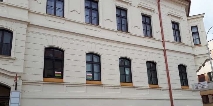 Čistenie pleti, liftingové ošetrenie či masáž tváre v salóne Bella Donna