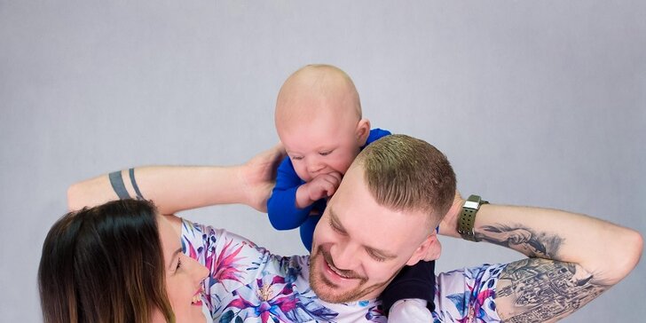 Fotografovanie bábätiek, tehuliek i rodinné aj s profesionálnou retušou
