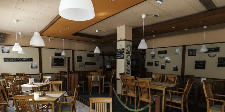 EWAS Restaurant & Pizza
