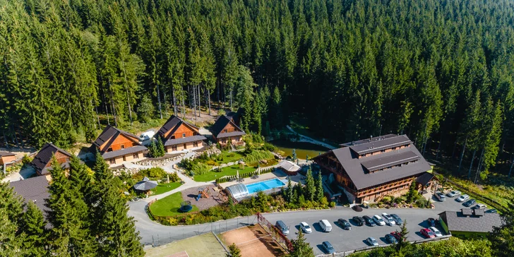 Resort Ondrášův Dvůr**** v srdci Beskýd s unikátnym horským Wellness a Thermal parkom + novou atrakciou TROPICLAND