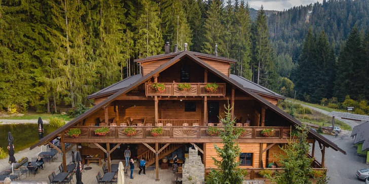 Resort Ondrášův Dvůr**** v srdci Beskýd s unikátnym horským Wellness a Thermal parkom + novou atrakciou TROPICLAND