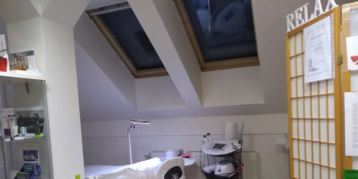 Čistenie pleti so Skin Scruberom, pre ženy i mužov