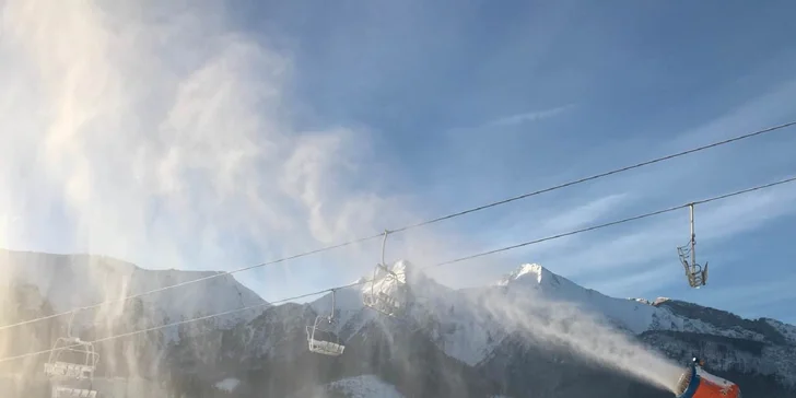 4-hodinový skipas do strediska Strachan SKI Centrum - nová lanovka!