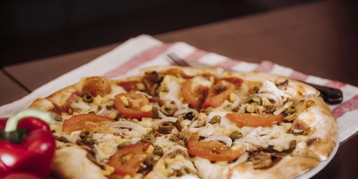 PIZZA podľa vlastného výberu - na výber 21 druhov