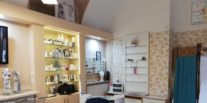 Omladzujúce ošetrenia pleti či poukaz na kozmetické služby v Anti Age Center