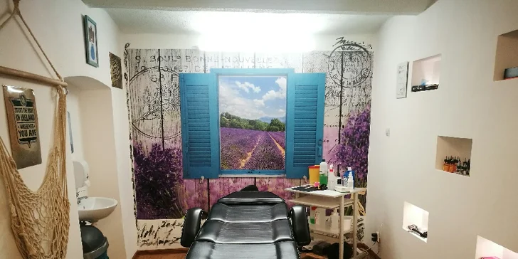 Darčekový poukaz na kadernícke služby a permanentný make-up