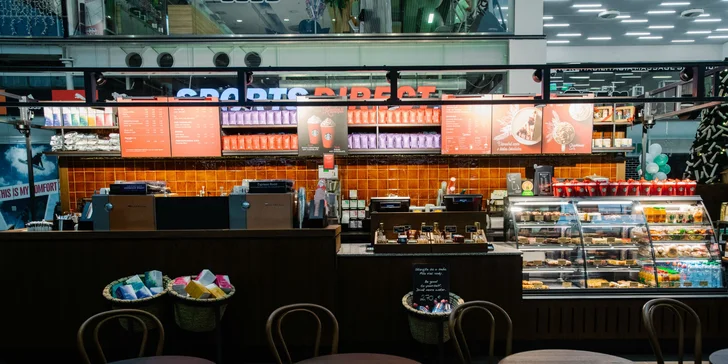 10% zľava na Merchandise Starbucks a Grande nápoj podľa výberu zdarma