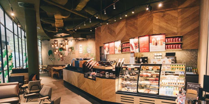 10% zľava na Merchandise Starbucks a Grande nápoj podľa výberu zdarma