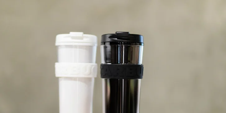 10% zľava na Merchandise Starbucks a Grande nápoj podľa výberu zdarma