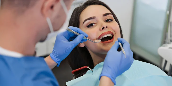 Žiarivý úsmev s dentálnou hygienou