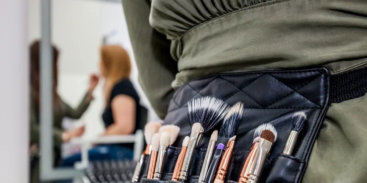 Lash lifting, predĺženie rias či spoločenské líčenie