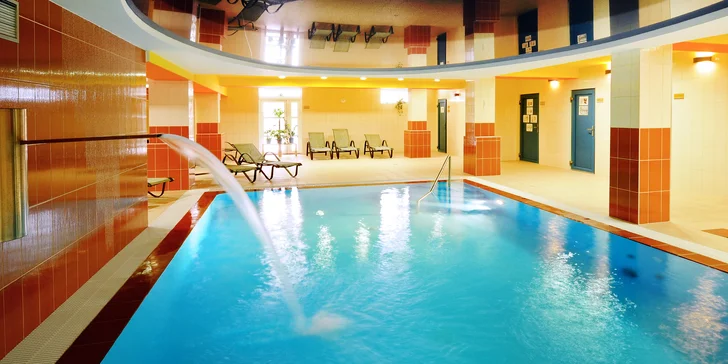 4* pobyt v Rožnove: raňajky alebo polpenzia, neobmedzený wellness a bazén aj procedúry